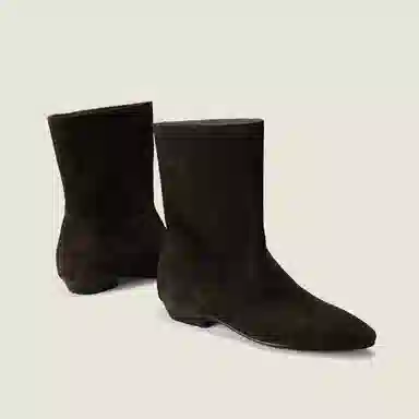 SHOEMAKER QUEEN