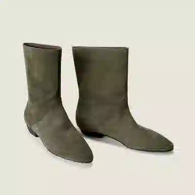 SHOEMAKER QUEEN