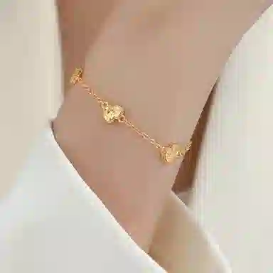 18k Daisy dream