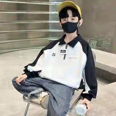 MUMUWU HOUSE 2025polo