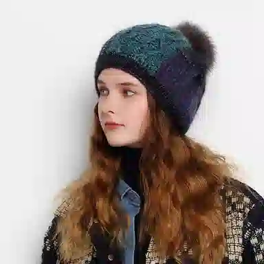 KENMONT Fox Pom Pom Beanie