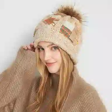 KENMONT Pom Pom Beanie