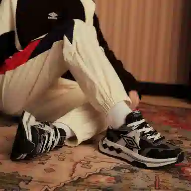 Umbro Classic Retro Low-Top Sneakers