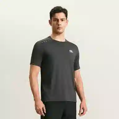 umbro T
