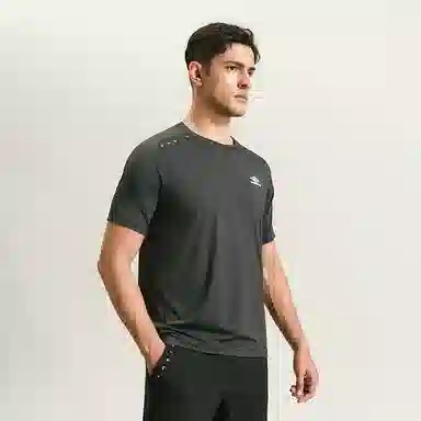 umbro T