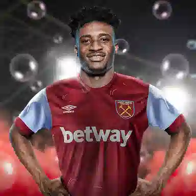 Umbro West Ham United 23/24 Home Jersey