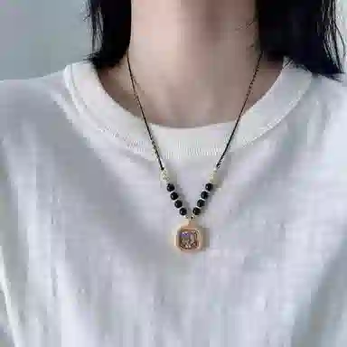 花茜樱 扎基拉姆 前世今生随身唐卡擦擦好运上岸事业顺利新中式手工编绳个性小众设计品牌 合金 项链 女款