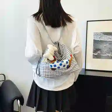 WORM'S HOME Backpack