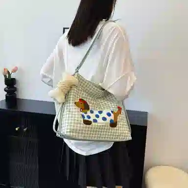 WORM'S HOME Backpack