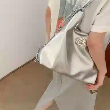 Z 1979 PU