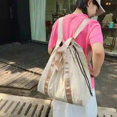 醇龙 风潮时尚运动旅行大容量 尼龙 双肩包 女款 多色