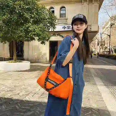 醇龙 休闲时尚潮流大容量 尼龙 单肩斜挎包 常规 男女同款情侣款 黑色/桔色/绿色/蓝色/紫色/白色