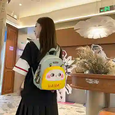 醇龙 小众设计背包休闲可爱潮流简约 尼龙 双肩包 女款 多色