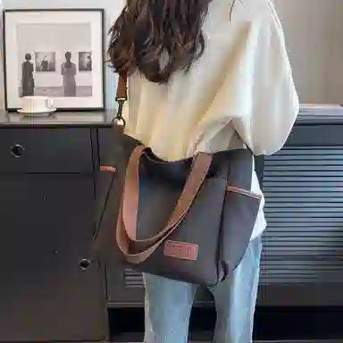 醇龙 撞色多口袋大容量多功能简约 布 单肩斜挎包 女款 多色