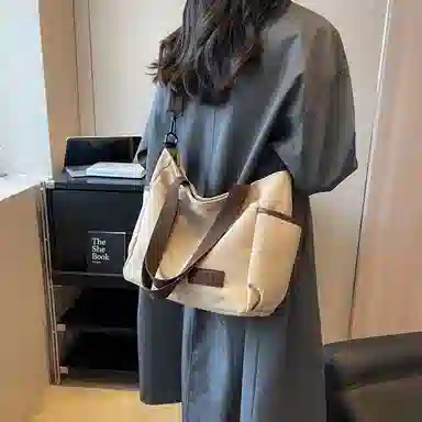 醇龙 撞色多口袋大容量多功能简约 布 单肩斜挎包 女款 多色