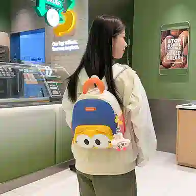 醇龙 卡通可爱 尼龙 双肩包 常规 男女同款情侣款 黑色，黄色，棕色，蓝色，紫色