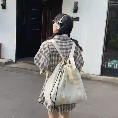 醇龙 风潮时尚运动旅行大容量 尼龙 双肩包 女款 多色