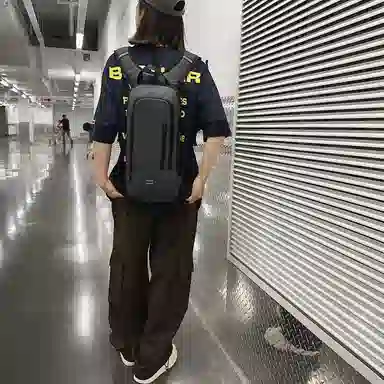 醇龙 双肩包 初中生高中学生书包大容量电脑旅行背包 男女通用 皮膜拼网 多色