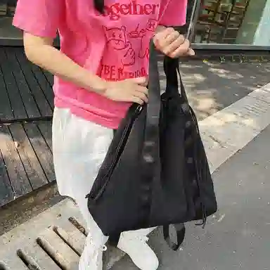 醇龙 风潮时尚运动旅行大容量 尼龙 双肩包 女款 多色