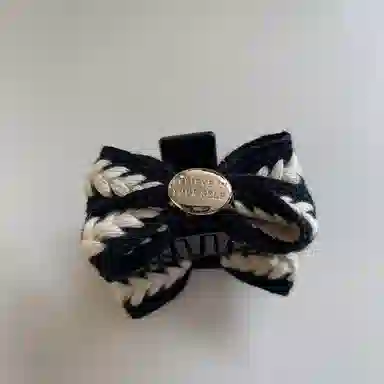 如花梦 在逃公主小香风蝴蝶结刘海法式高级感小号头 亚克力 发夹 女款