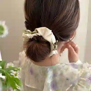 如花梦 在逃公主铃兰花蝴蝶结大肠森系小清新甜美少女心 布艺 发圈/头绳 女款