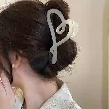 如花梦 设计感线条爱心上班通勤用后脑勺 发夹 女款 多色可选