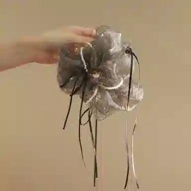 如花梦 法式欧根纱闪钻蝴蝶结飘带大肠发圈珍珠缠绕丸子头 网纱 头绳 女款