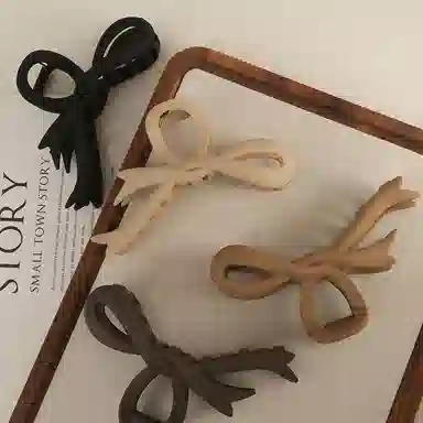 如花梦 美拉德磨砂蝴蝶结日韩高级感 亚克力鲨鱼夹 日常百搭发夹 女款