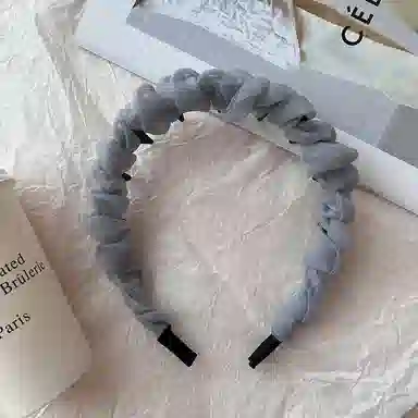 如花梦 高级感 小香风气质百搭防滑褶皱波浪 布艺 发箍 女款