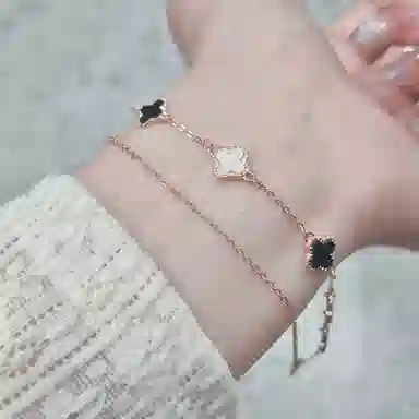 【S999纯银&幸运女孩】 银彦 优雅公主手饰 经典四叶草 双层叠戴手镯  可调节玫瑰金 浪漫仪式感约会告白礼盒 足银 手链 女款