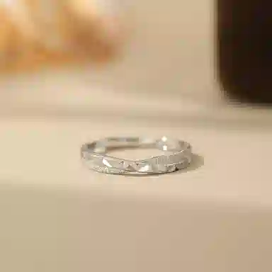 【S999纯银】 银彦 星辰大海对戒 莫比乌斯环环相扣 甜蜜恋爱频率 钟爱久久 开口素圈可调节 足银 戒指 男女同款情侣款