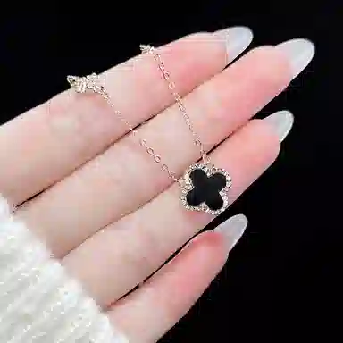 【999纯银&好运降临】 银彦 闪耀幸运四叶草 精致简约轻奢小众 优雅气质 时尚百搭 日常简约通勤 恋爱告白 玛瑙 项链 女款