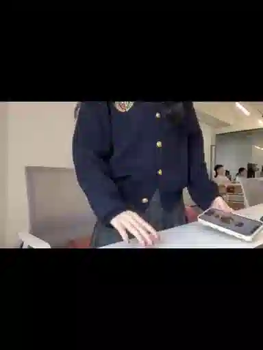 桴生 英伦学院风秋季开衫撞色徽章刺绣金属扣上衣女针织衫 女款