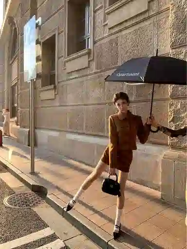 桴生 两件套复古麂皮绒外套女初秋设计感叠层翻领修身长短半裙裙装套装 女款