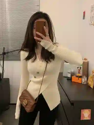 V