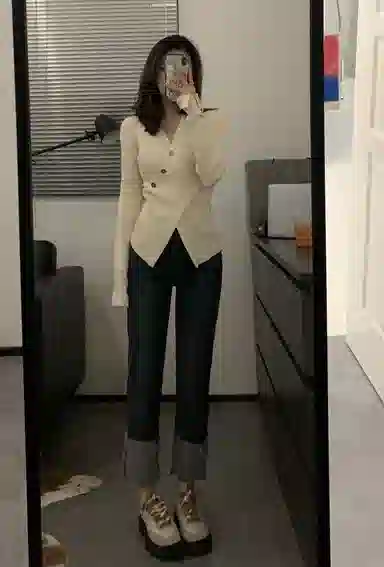 V