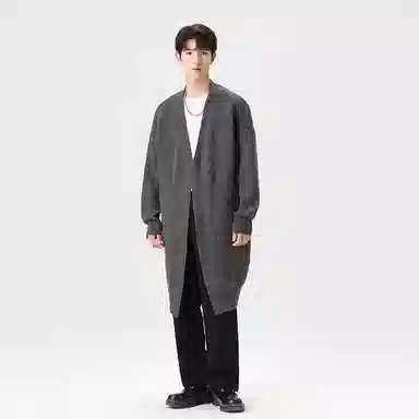 IGOI V-Neck Knit Sweater