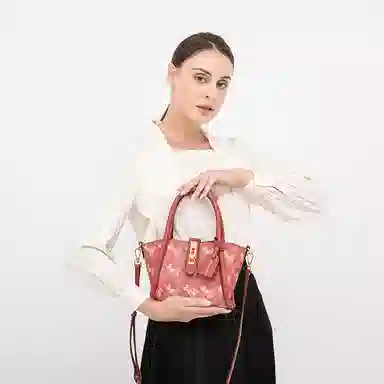 CentarlKatty 2024 PU