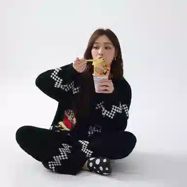 QINZUIMAO x Crayon Shinchan