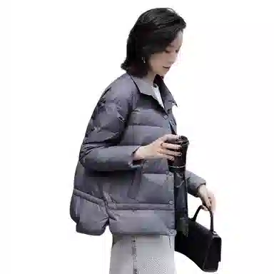 鸭鸭 轻薄保暖翻领纯色羽绒服 女款