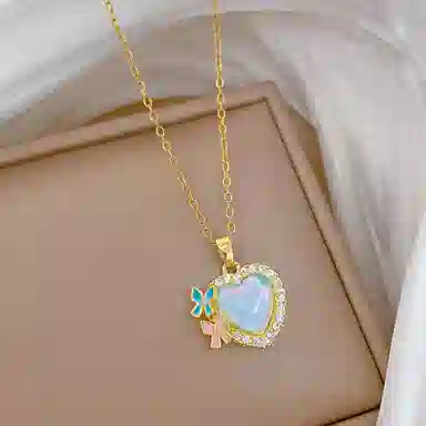 冠饰婵 甜心蝶语 甜美少女心 爱心配双蝴蝶造型 微镶 精致百搭 平平安安万事胜意#好运 琉璃 项链 女款