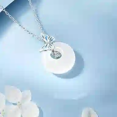 冠饰婵 新中式 蝴蝶平安扣 久紫离火 多财多福 水逆退散 学业顺利 小众高级简约百搭 好运合成/人造 琉璃 项链 女款