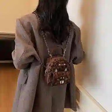 Jade en plus Kitty PU