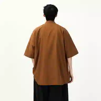 大卫贝肯 潮牌美式高级感重叠撞色字母小众设计时尚基础款纯色简约复古休闲运动百搭透气冰丝宽松翻领单排扣冰感短袖衬衫 男女同款