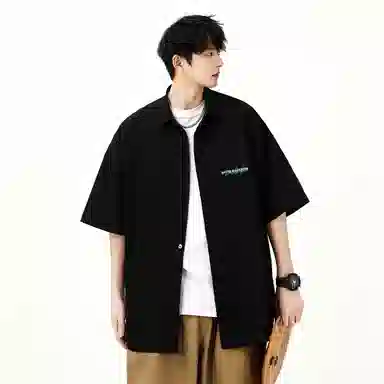 大卫贝肯 潮牌美式高级感重叠撞色字母小众设计时尚基础款纯色简约复古休闲运动百搭透气冰丝宽松翻领单排扣冰感短袖衬衫 男女同款