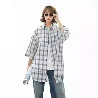 大卫贝肯 韩版复古格子基础款时尚休闲学院风小众褶皱设计随性慵懒感无性别主义宽松百搭轻薄凉爽透气日常通勤翻领短袖衬衫 男女同款