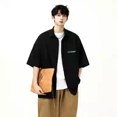 大卫贝肯 潮牌美式高级感重叠撞色字母小众设计时尚基础款纯色简约复古休闲运动百搭透气冰丝宽松翻领单排扣冰感短袖衬衫 男女同款