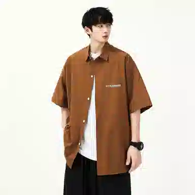 大卫贝肯 潮牌美式高级感重叠撞色字母小众设计时尚基础款纯色简约复古休闲运动百搭透气冰丝宽松翻领单排扣冰感短袖衬衫 男女同款