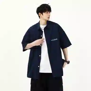 大卫贝肯 潮牌美式高级感重叠撞色字母小众设计时尚基础款纯色简约复古休闲运动百搭透气冰丝宽松翻领单排扣冰感短袖衬衫 男女同款