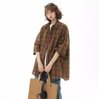 大卫贝肯 韩版复古格子基础款时尚休闲学院风小众褶皱设计随性慵懒感无性别主义宽松百搭轻薄凉爽透气日常通勤翻领短袖衬衫 男女同款